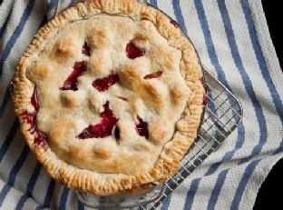 Blackberry Peach Pie