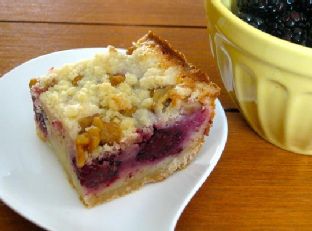 Blackberry Pie Bars