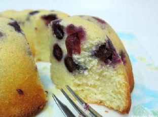 Blueberry Pound Cake