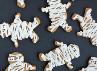 Gingerbread Mummies