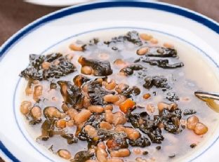 Herbivoracious’ White Bean and Kale Soup