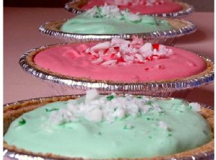 No Bake Peppermint Pie