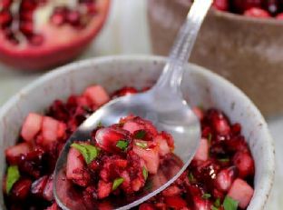 Pom-Apple Cranberry Relish