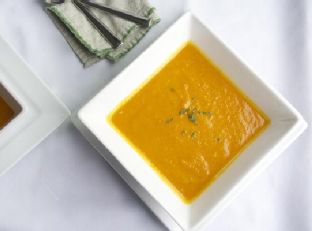 Roasted carrot ginger soup