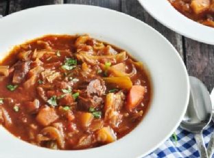 Slow Cooker Shanghai-Style Beef Borscht