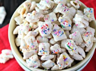 Spring Pudding Chex Mix