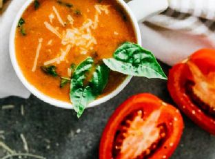 Healthy Tomato Basil Soup