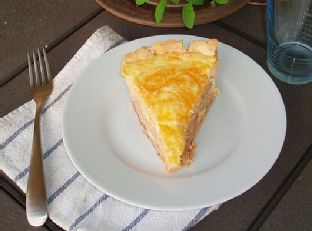 Apple Cinnamon Quiche