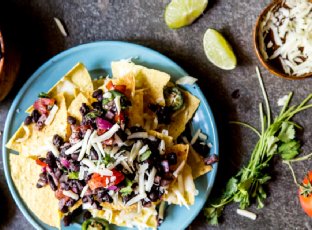 Instant Pot Black Bean Nachos