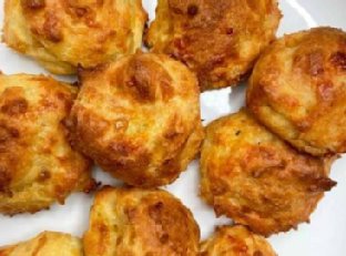 Gougères Gruyère – French Appetizer