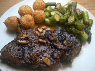 Entrecote Steak with Asparagus