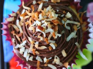 Almond Joy Cupcakes