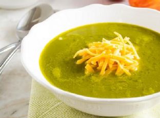 Apple spinach soup