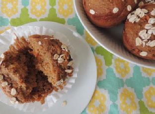 Applesauce Carrot Cake Muffins