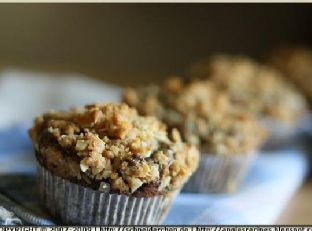 Blueberry Banana Streusel Muffins