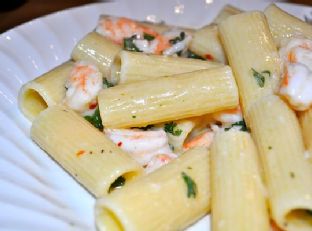 Garlic & Shrimp Pasta