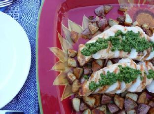 Grilled Chicken With Spinach-Chive Pesto