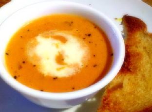 Homemade Creamy Tomato Soup