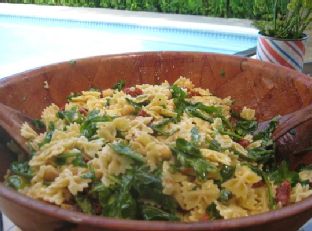 Italian Pasta Salad with organic Arugula