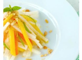 Jicama and Mango Salad