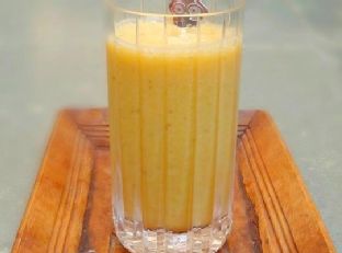 Luscious Orange Cardamom Smoothie