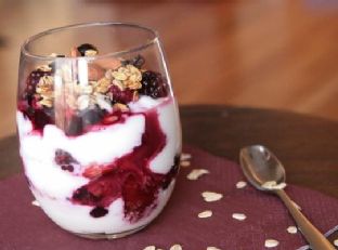 Mixed Berry Yogurt with Almonds