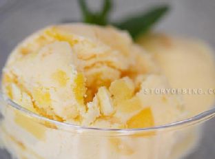 No Churn Mango Ice Cream