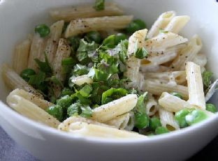 Penne with Goat Cheese and Basil