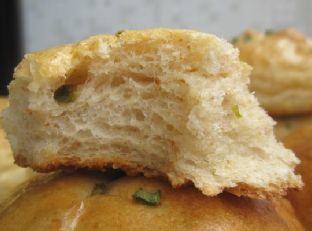 Potato and Scallion Bread Rolls