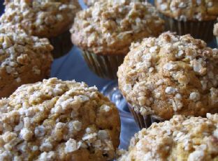 Pumpkin Pecan Streusel Muffins