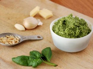 Quick N’ Easy Basil Pesto