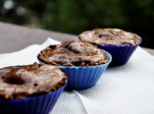 Raw Vegan Chocolate Ice Cream Cupcakes