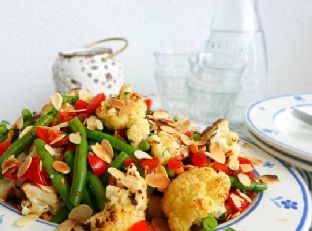 Roast Cauliflower Salad with Green Beans and Cherry Tomatoes