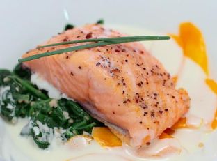 Salmon Confit with Lemongrass Sauce