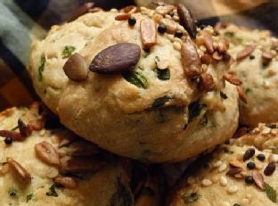 Spinach Coriander Chive Bread