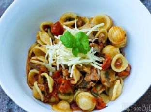 Staci’s Orecchiette with Fresh Tomatoes and Sausage