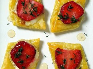 Strawberry Brie Tartlets