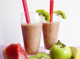 Watermelon, Kiwi, Apple and Frozen Banana Smoothie