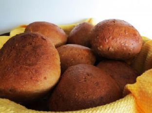 Whole Wheat Dinner Rolls